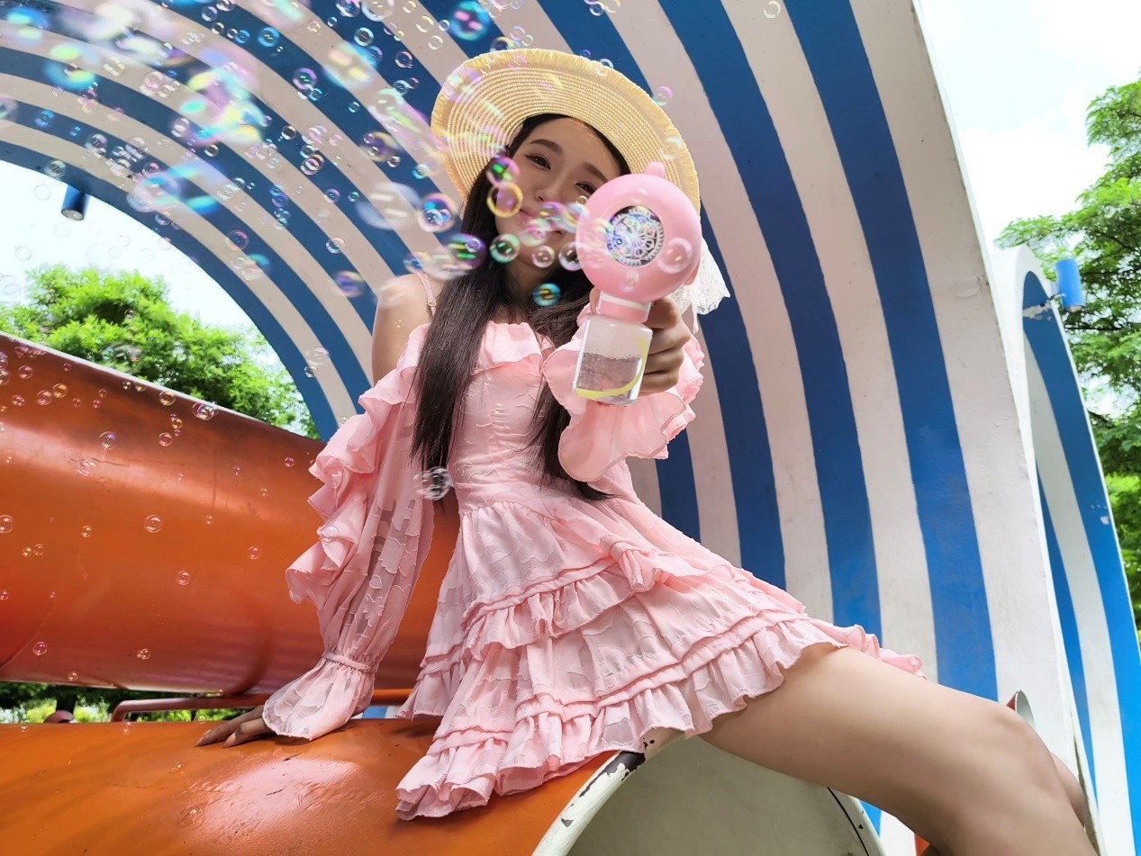 荣耀600 Pro体验评测： 全焦段4K闪光Live\