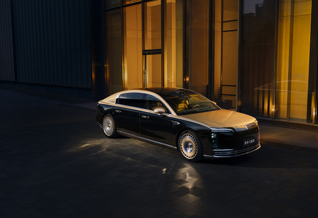 鸿蒙智行技术焕新发布会未开先火,技术首发还会是尊界吗?