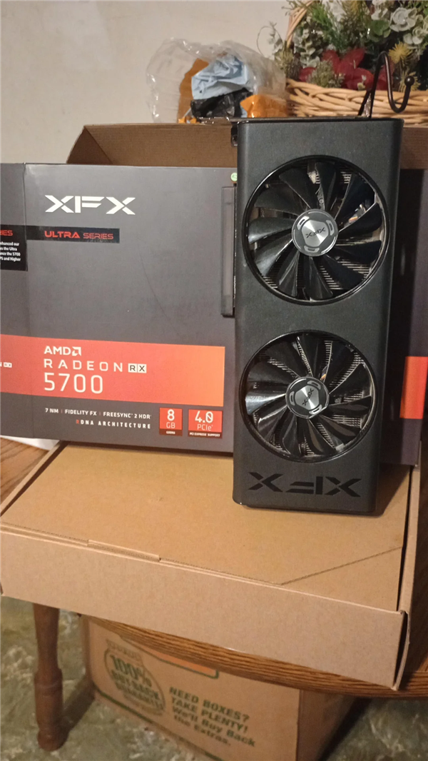 Reddit用户花62美元买RX 480，意外多收一张RX 5700显卡引两难抉择_游戏硬件显卡-中关村在线