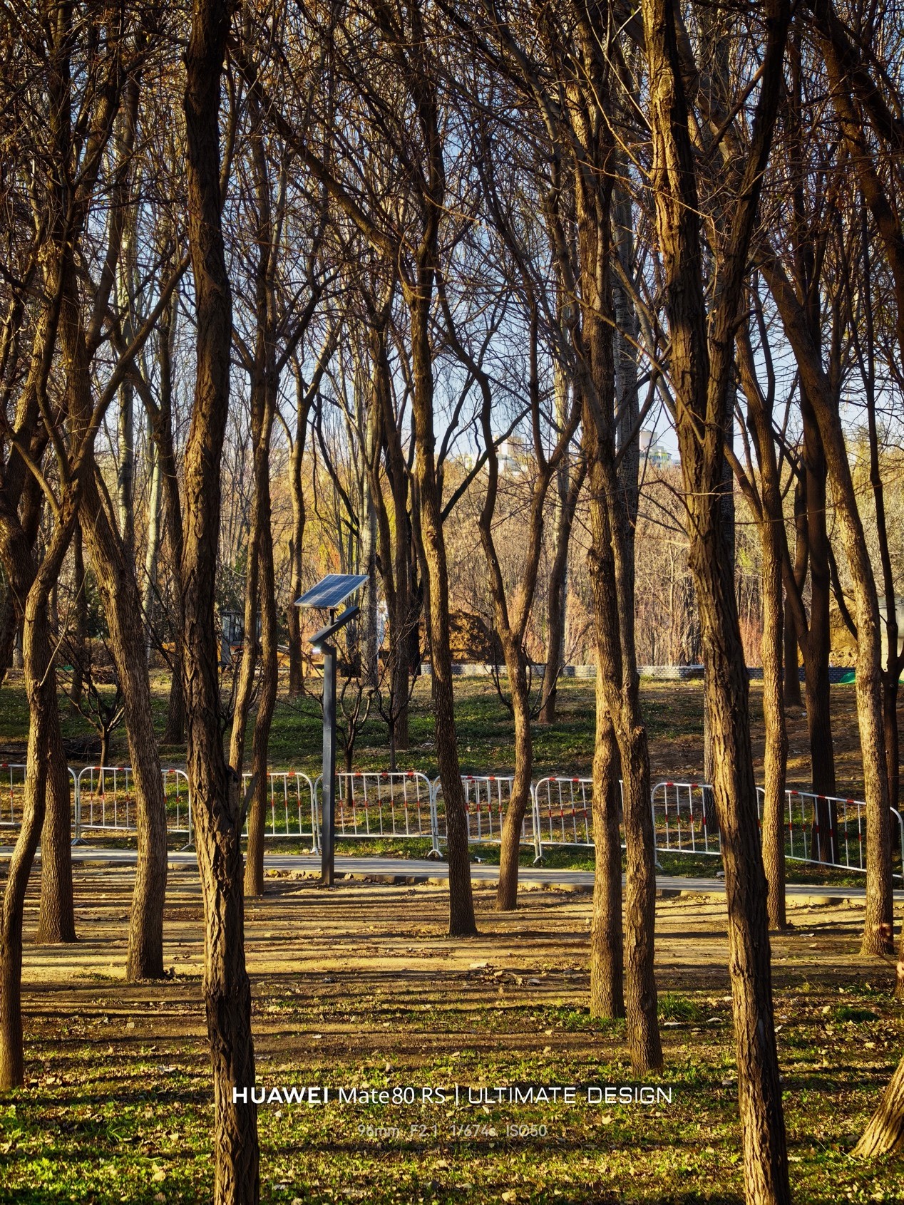 华为Mate 80 RS 非凡大师评测:一部不靠参数说话的大师旗舰