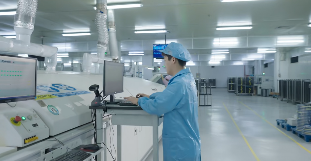 飞利浦哪里生产的 ChMkLWi_7DiIJIGrAAqvf-xxVFMAADkLwGCdfAACq-X860.png