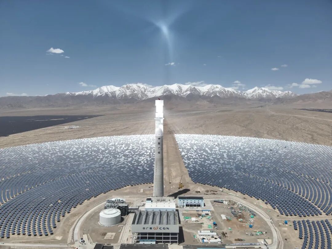 能源強國 | 萬鏡追光，中廣核德令哈光熱基地一線直擊