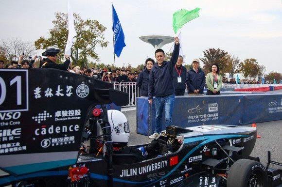 拓竹3D打印机亮相方程式大赛,“赛级”实力刷新制造体验