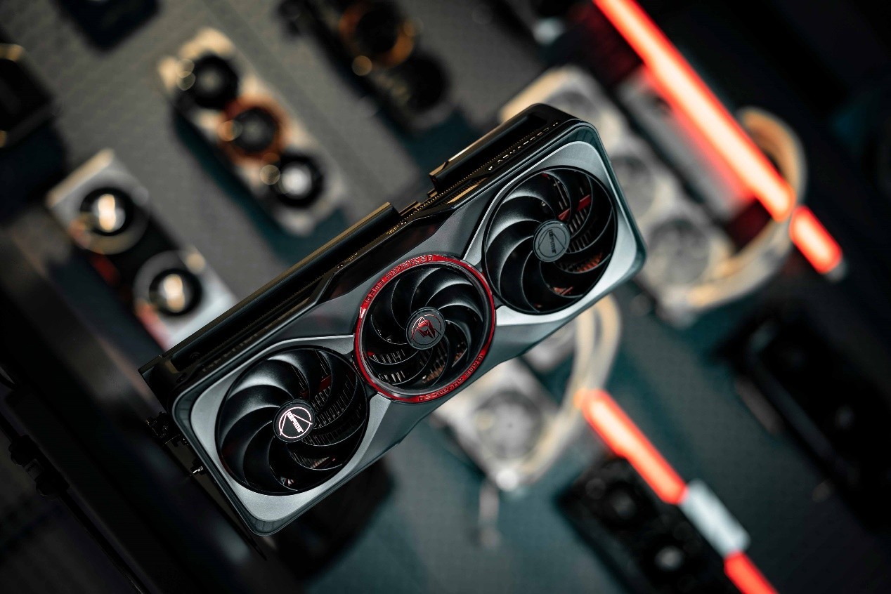 帧率暴击!七彩虹iGameRTX 50显卡:定义《终极角逐》帧率新标准