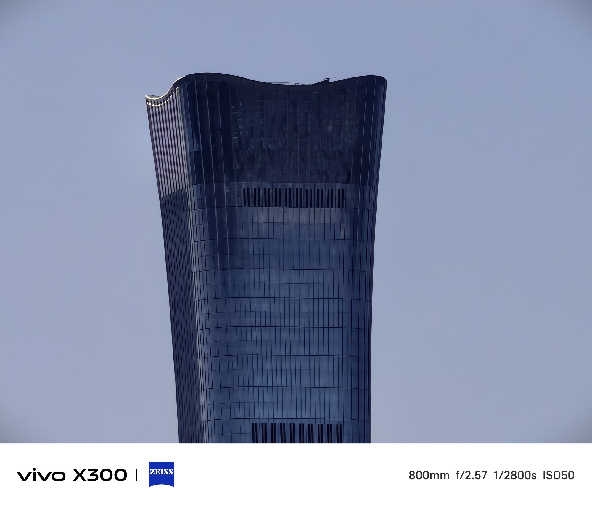 vivo X300���ྵ��װ���� С����Ҳ�ܿ���Զ