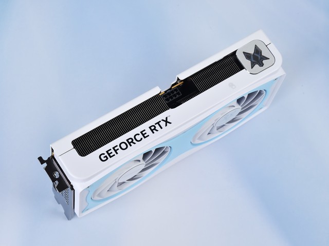 ѩ GeForce RTX 5050 OCԿ DLSS 4ӳֵѡ
