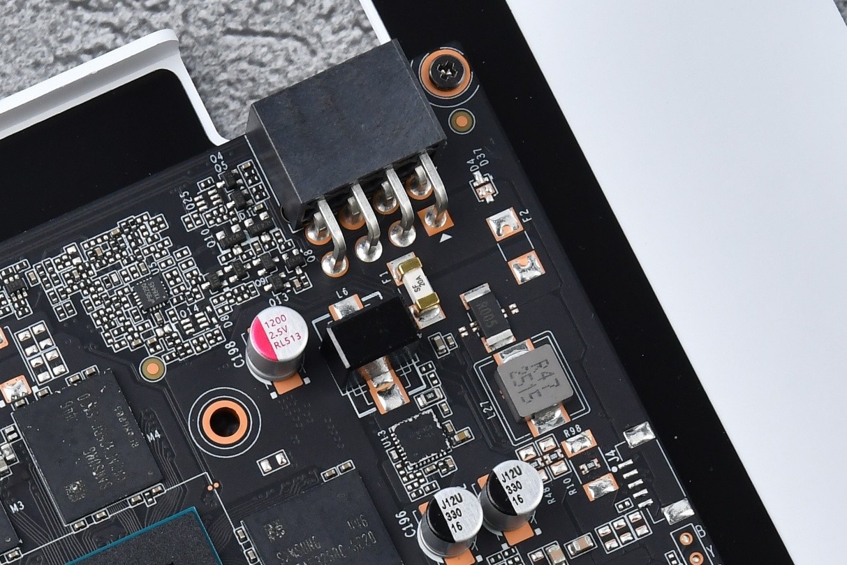 ѩ GeForce RTX 5050 OCԿ DLSS 4ӳֵѡ