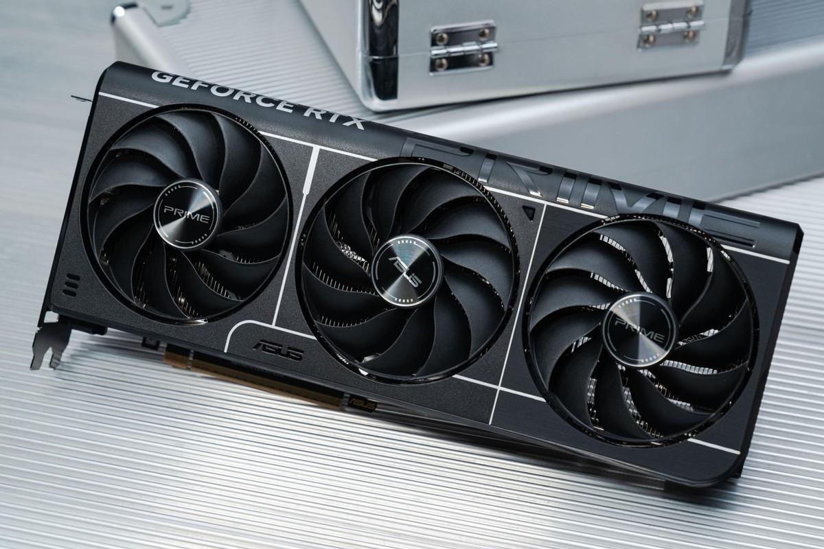 AIPCǿʵ˶RTX50ϵԿṩܣ