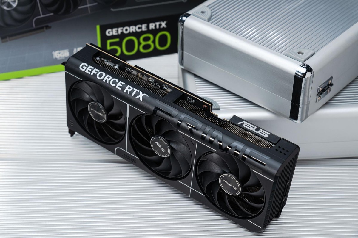 AIPCǿʵ˶RTX50ϵԿṩܣ