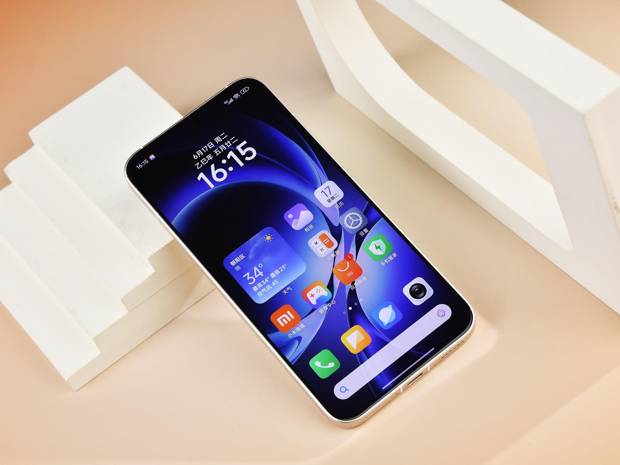 Get一点:手机用的OLED、LCD、AMOLED屏有何区别?