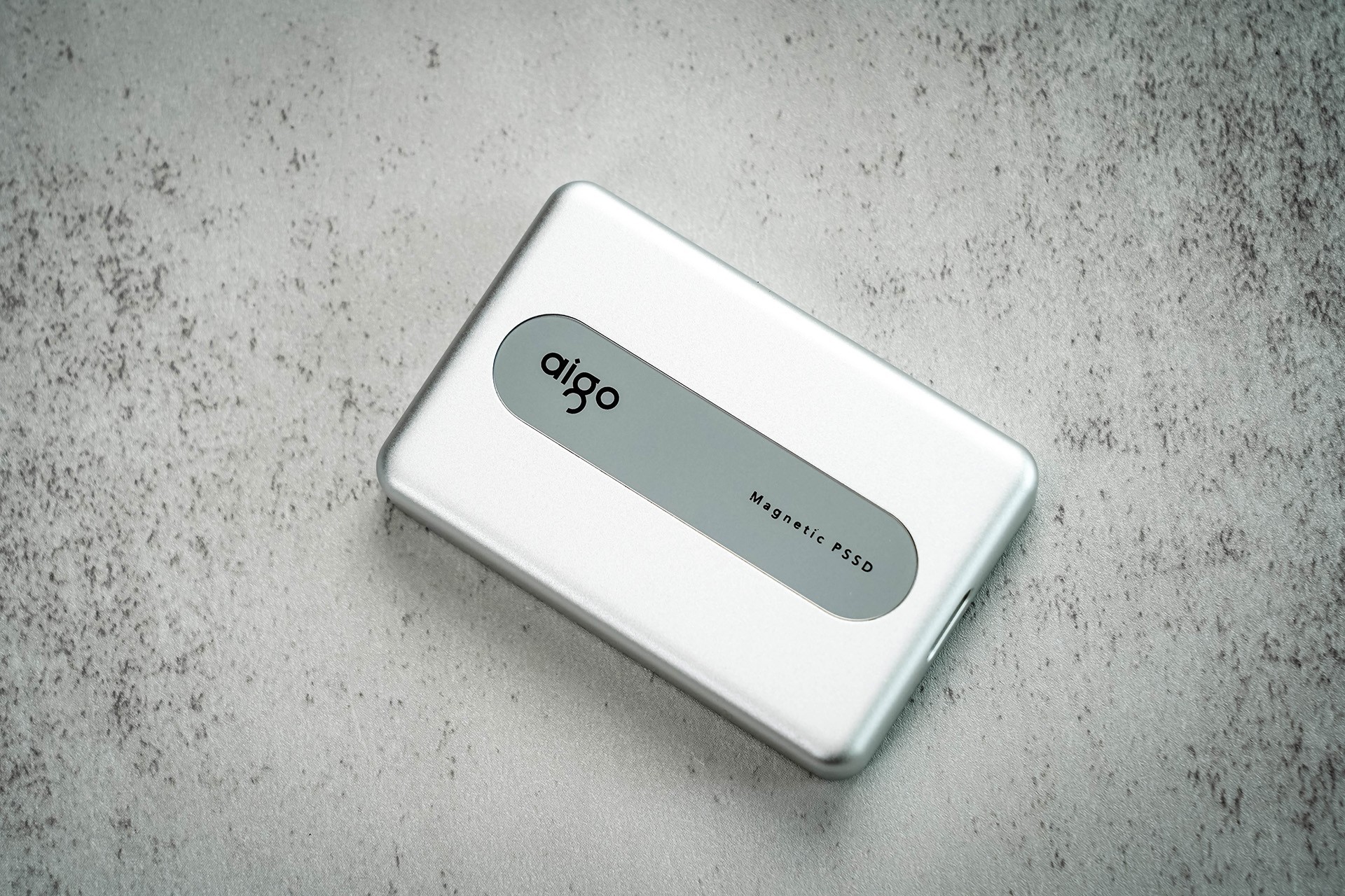 ��MFi��֤�Ž�iPhoneԭ���洢 aigo PL10/PL50������