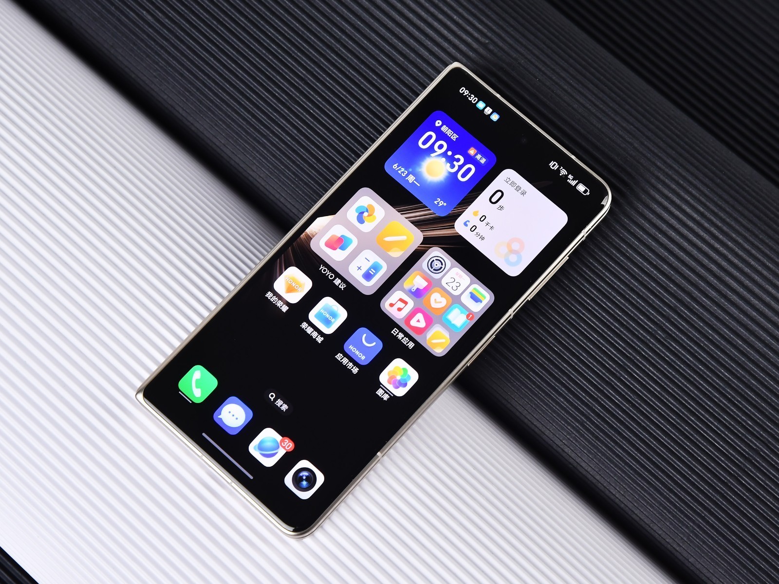 2026���ᱡ�۵����ֻ���Ⱥ�����OPPO Find N6���Σ�˭�����ѡ��