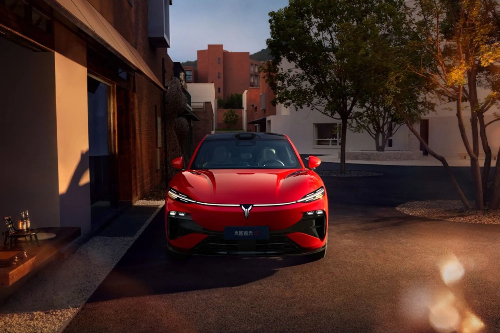 �߶�SUV�Ʋ������Ŀ� ��������ȫ�չ�