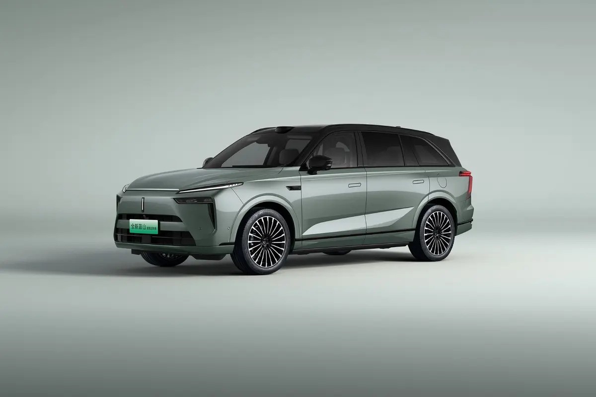 �߶�SUV�Ʋ������Ŀ� ��������ȫ�չ�
