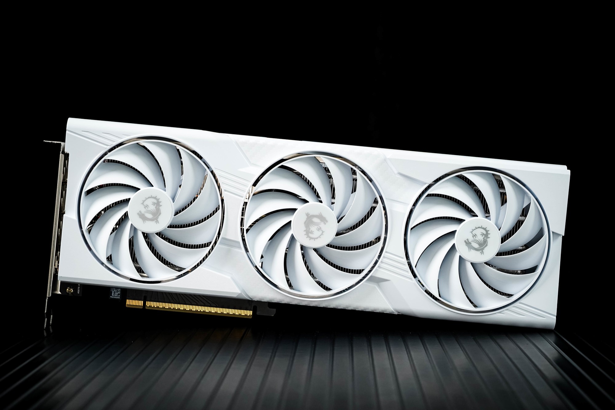 ΢RTX 5070 PLUS  2KϷ