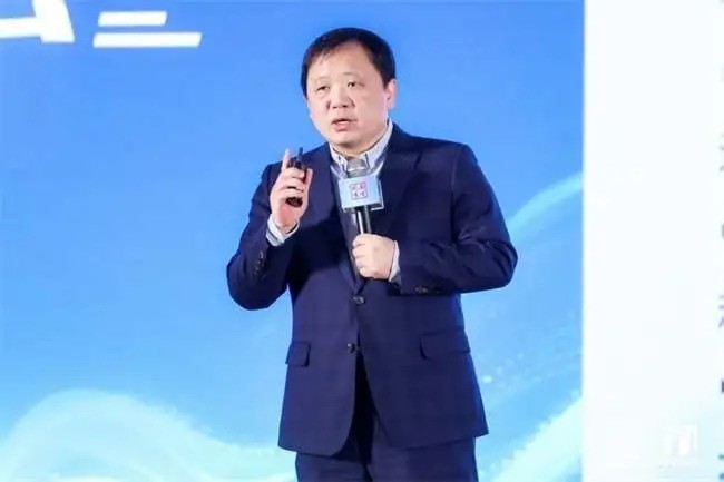 Ϸĩ2025ƴ᣺۴뢻չƪ