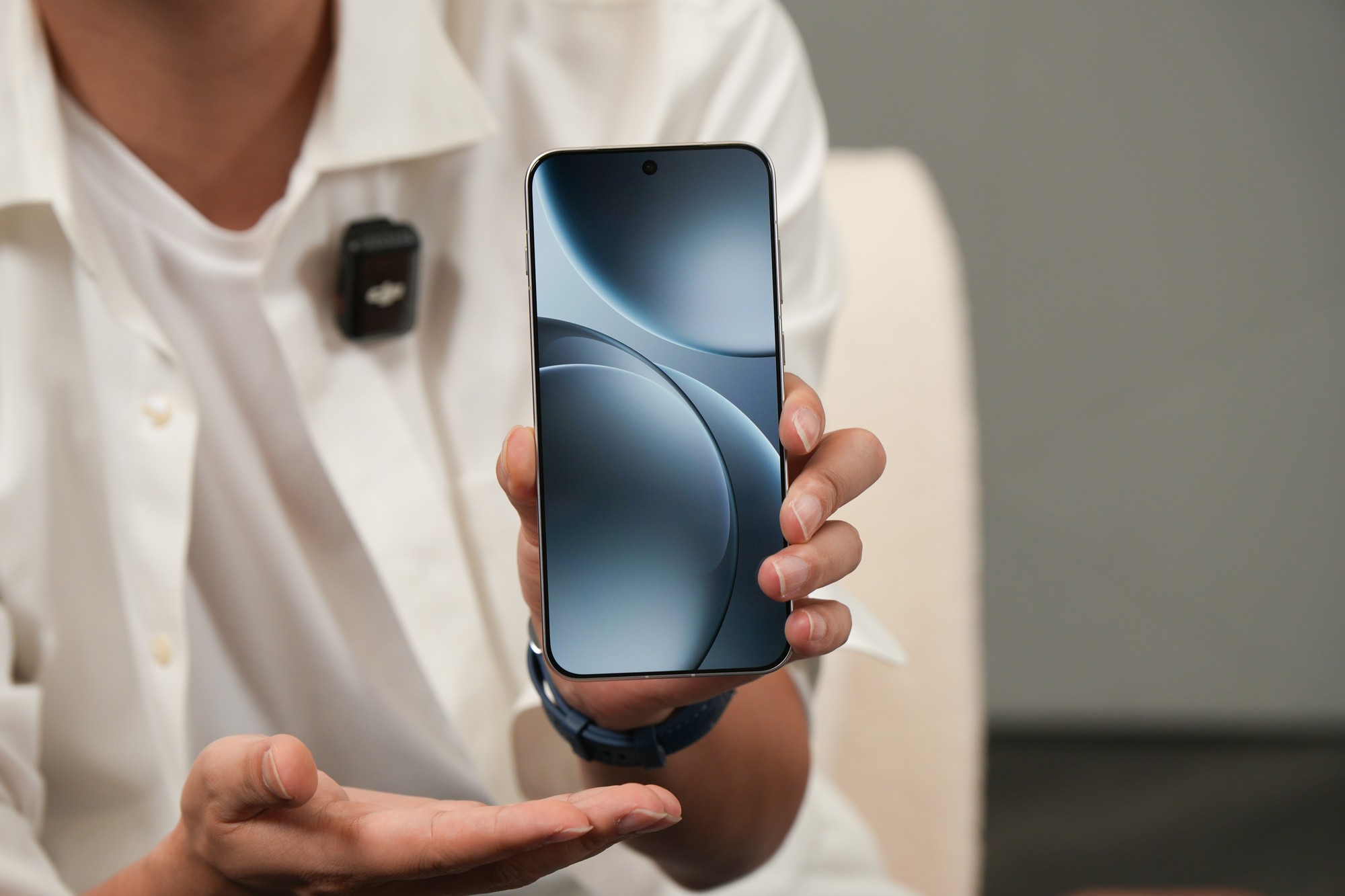 ��������Ӱ�� OPPO Find X9ϵ�н���������Խ��iPhone 17