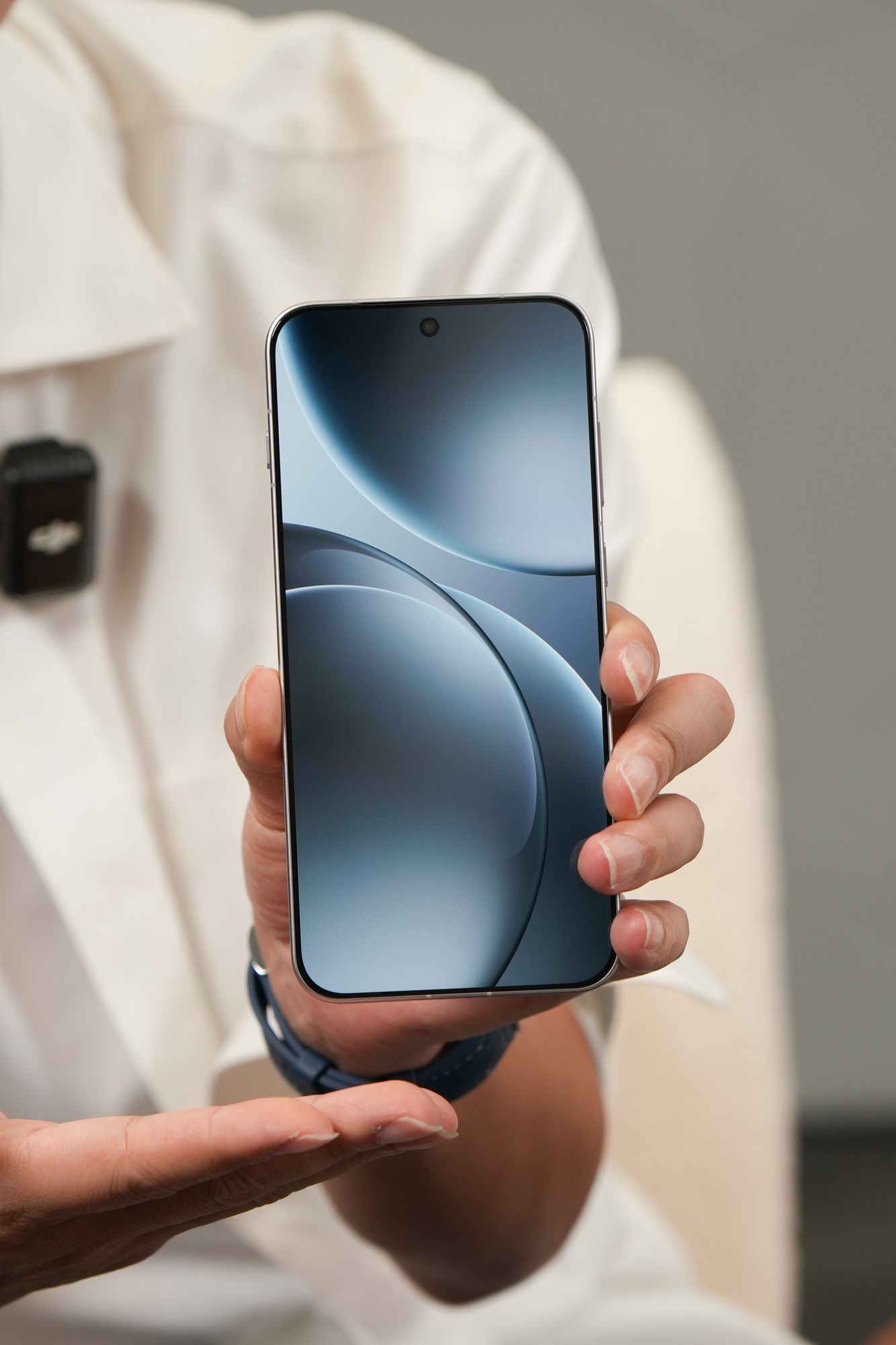 ��������Ӱ�� OPPO Find X9ϵ�н���������Խ��iPhone 17