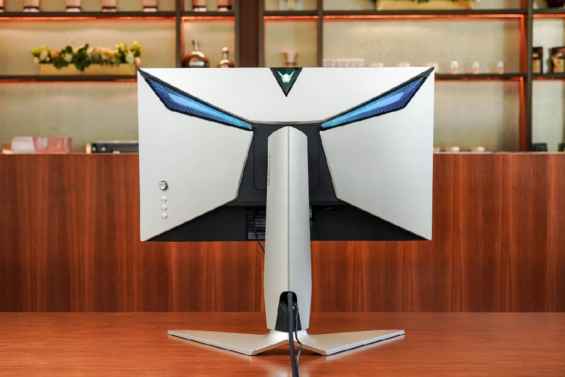 蚂蚁电竞ANT257PF显示器评测:千帧体验好搭档 职业赛事新选择