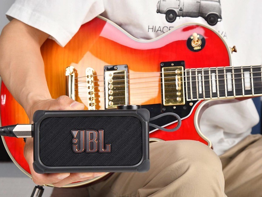 һ̨����ɵ����Ұ������̨�ϵ��豸 JBL BAND BOX����