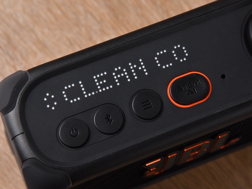 һ̨����ɵ����Ұ������̨�ϵ��豸 JBL BAND BOX����