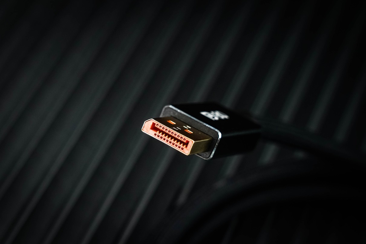 DisplayPort2.1 80Gbps ߹淶Ƶźšٹ·