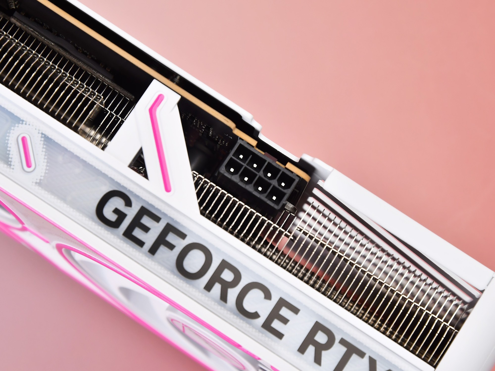 iGame GeForce RTX 5050 Ultra W DUOԿ ѡ 4060Ӱˡ