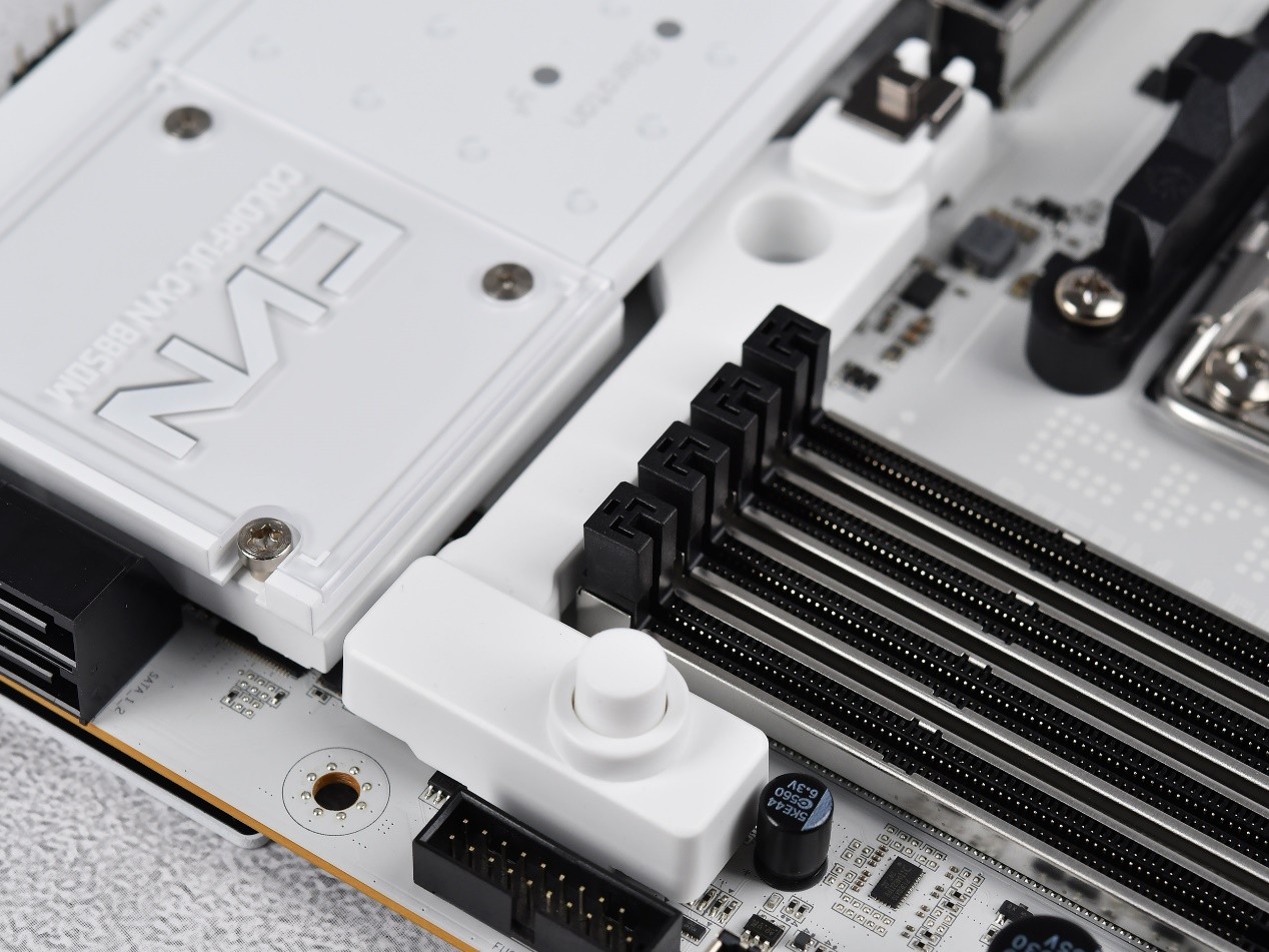 �߲ʺ�CVN B850M ARK FROZEN V14 �����������⣺�Ƽ�����ѧ������