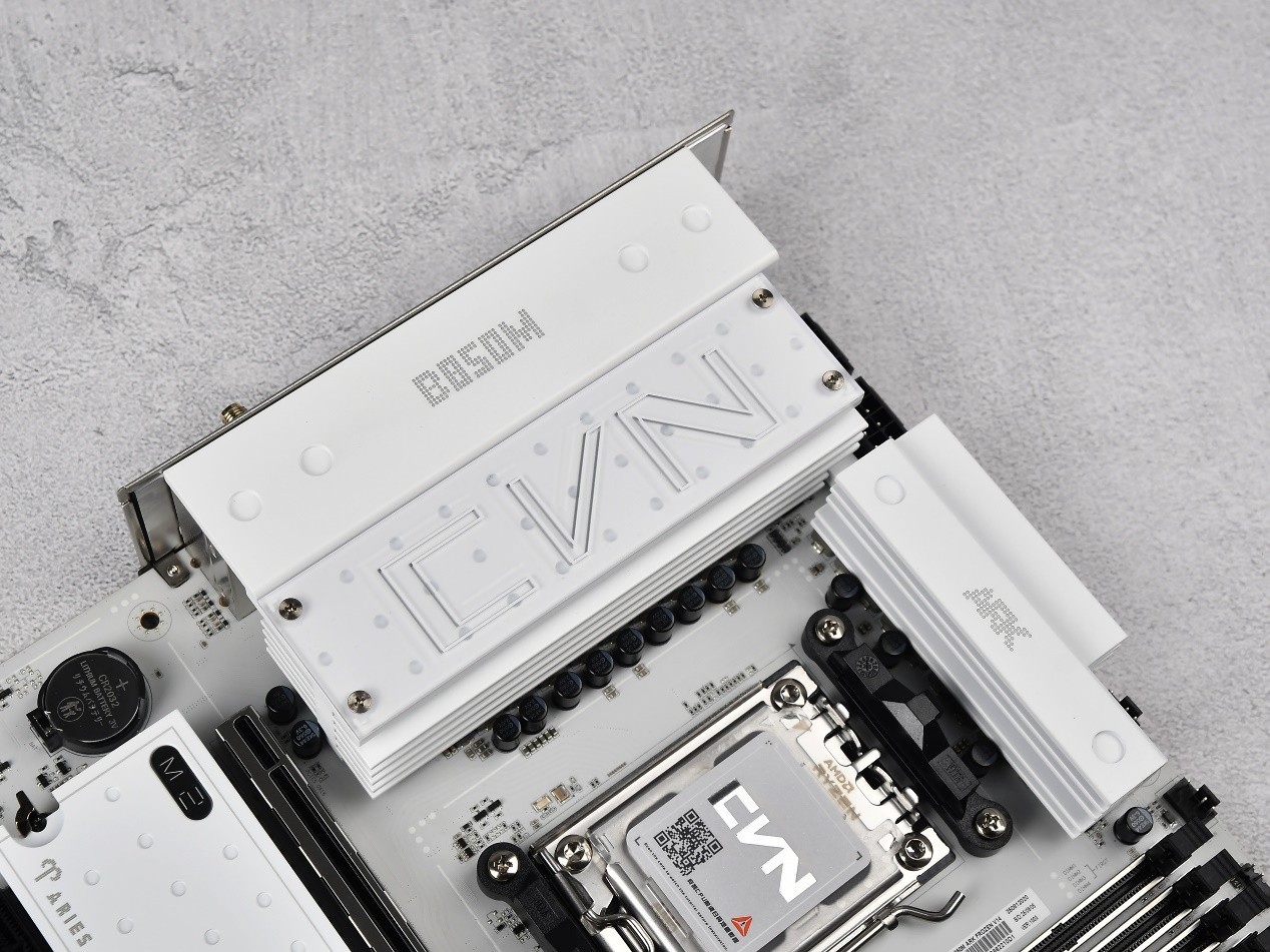 �߲ʺ�CVN B850M ARK FROZEN V14 �����������⣺�Ƽ�����ѧ������