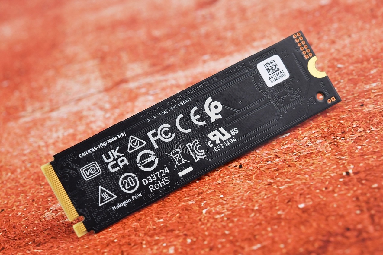 ��е����ҫ��16Ultra���� ���������������� �����洢PC450�����