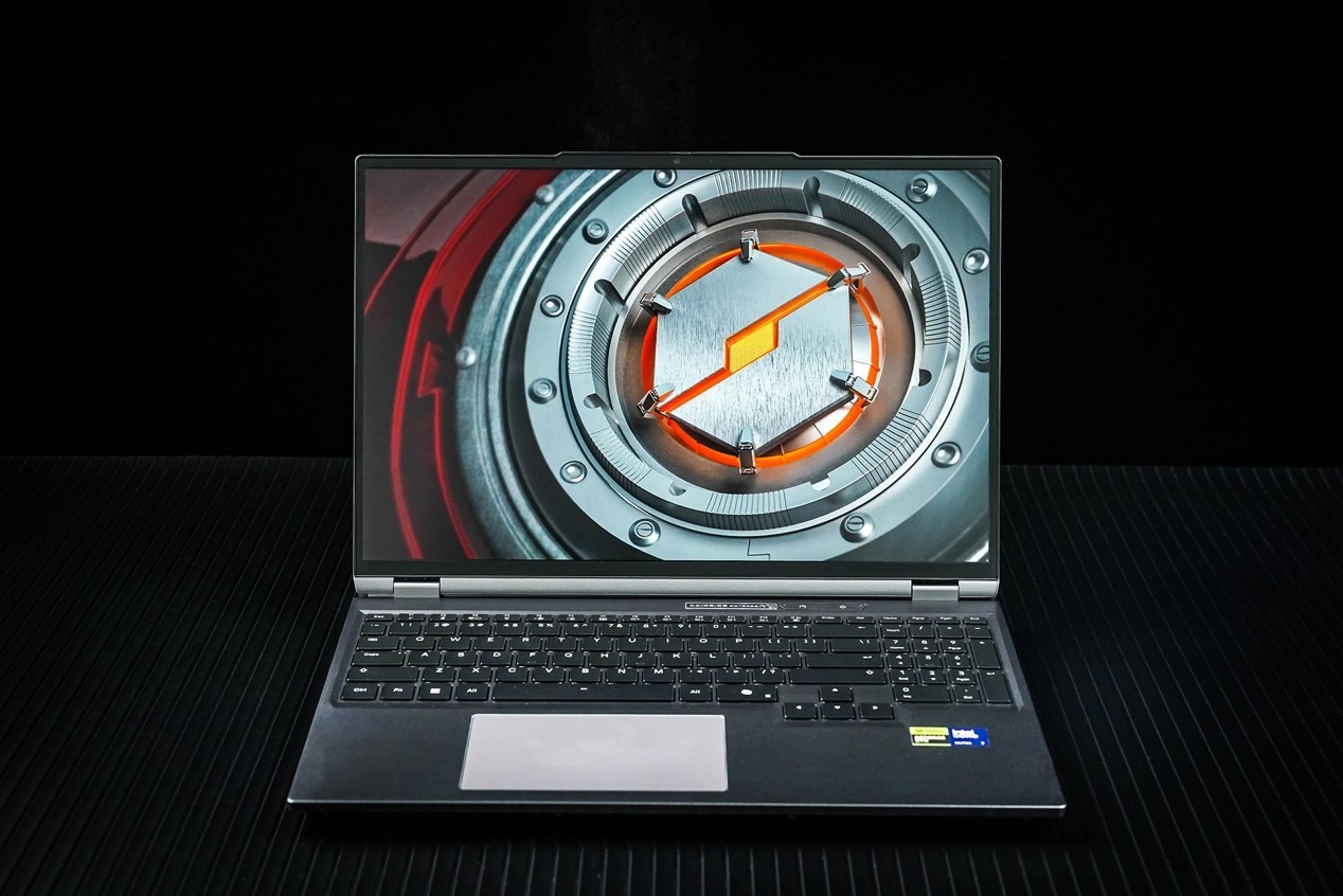 ��е����ҫ��16Ultra���� ���������������� �����洢PC450�����