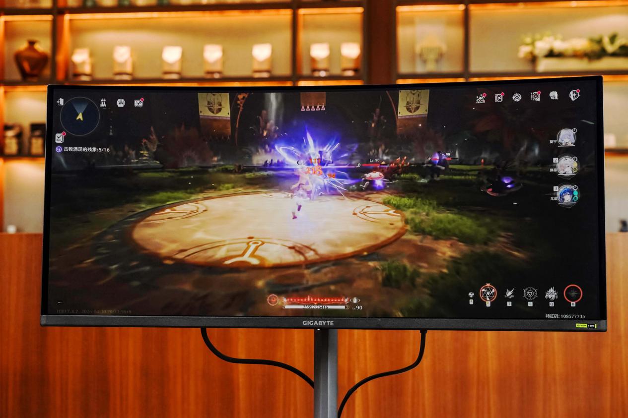 技嘉MO34WQC36显示器评测：第五代QD-OLED解锁沉浸式体验