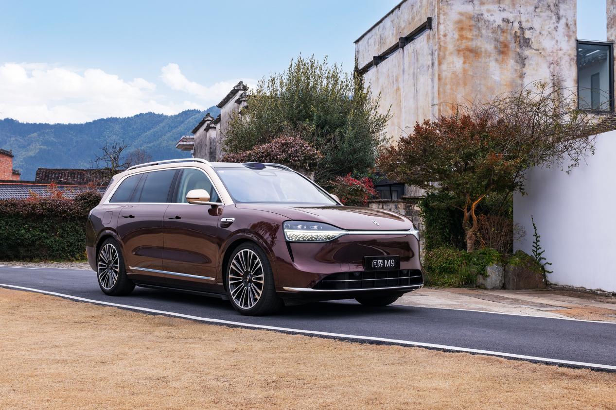 �ʽ�M9�׷�������һ��˫��·ͼ�񼶼����״�ۼ�47.98��Ԫ��