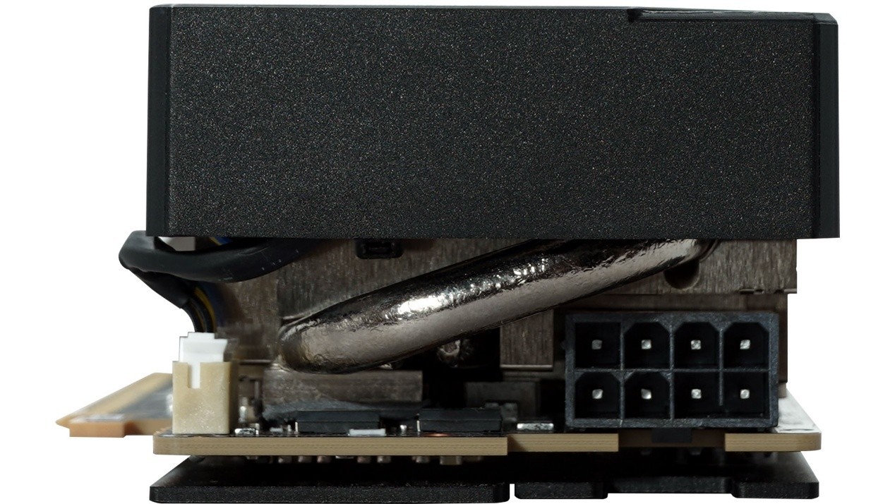 ITX机型救星!RTX5060 LP半高刀卡开箱