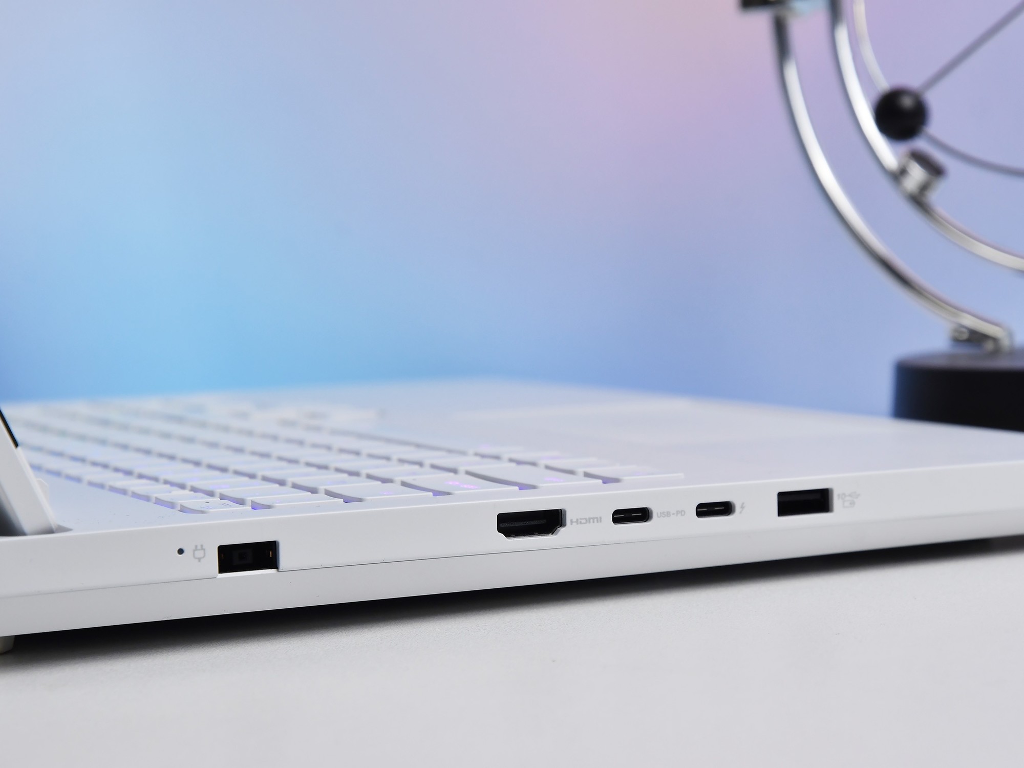 ��ֵ�������ͣ���ɫ��������Y9000P ����� AIԪ����������