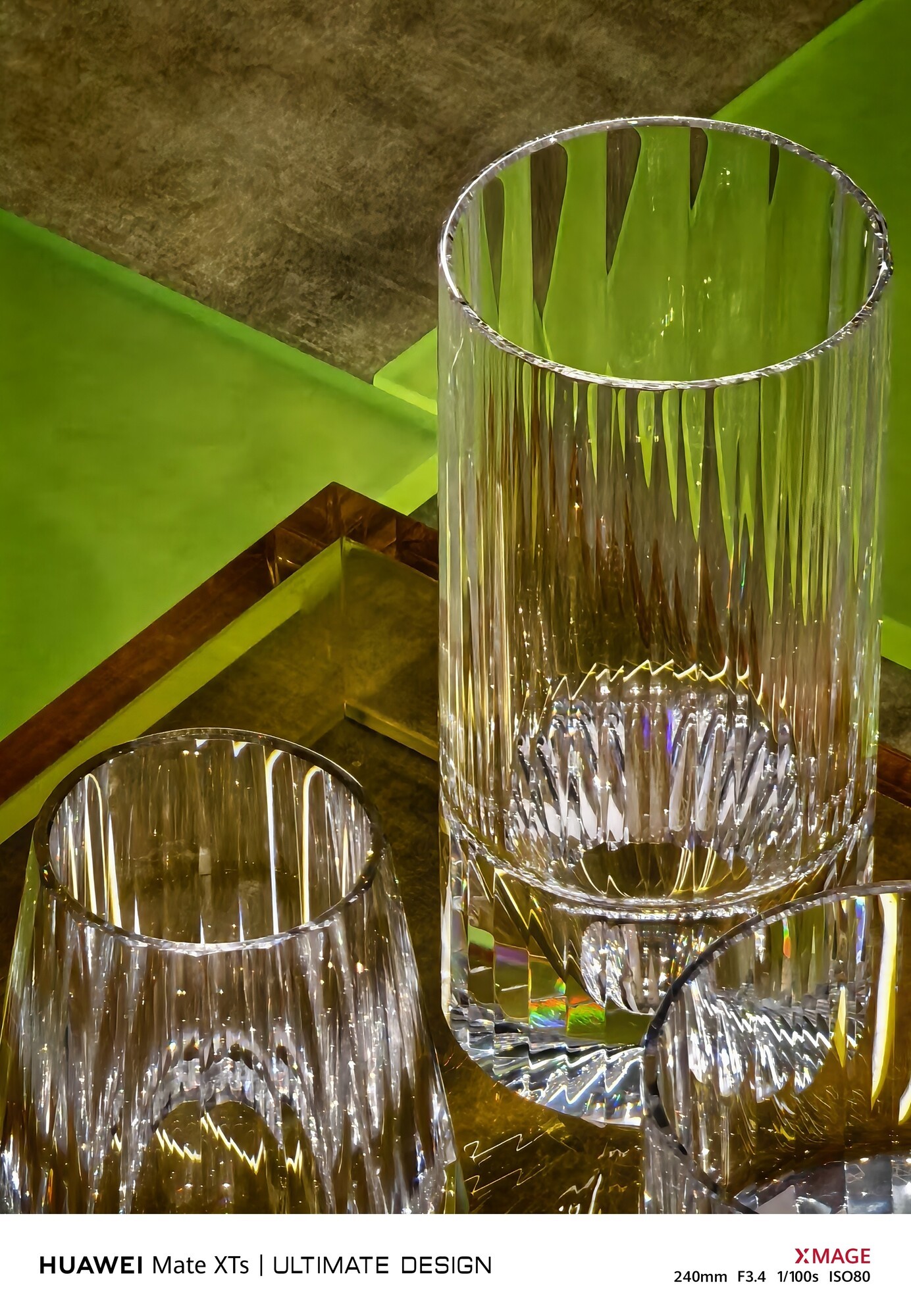 ��ΪMate XTs �Ƿ���ʦȫ�����⣺17999����iPhoneֵ��