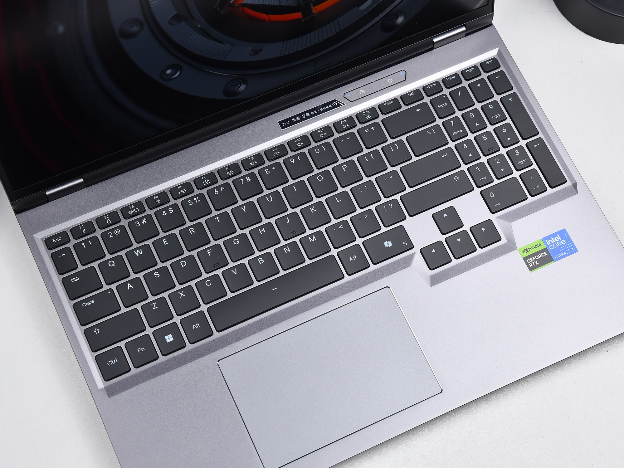 ͬ���ñȱ�ұ���1000�飡�����е����ҫ��16 Ultra