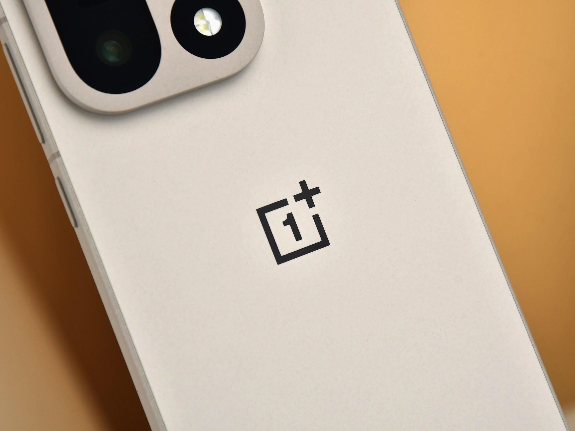 一加 15全卖点详解:性能Ultra、屏幕Ultra、续航Ultra,定义真正的超旗舰