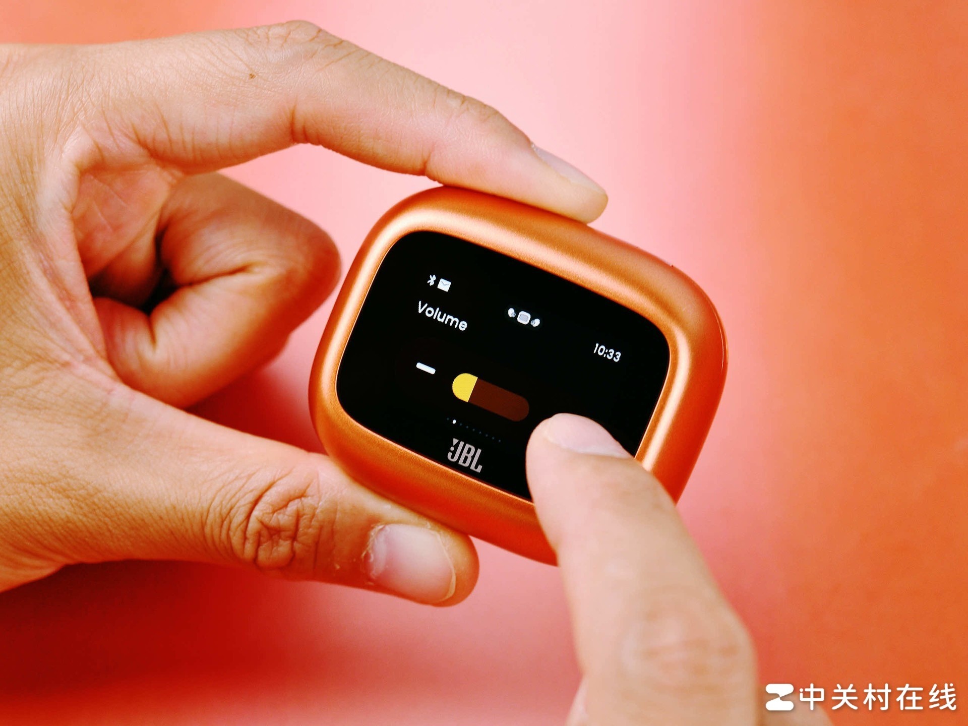 JBL LIVE BUDS 4真无线降噪耳机深度体验:智能触屏与旗舰降噪的诚意之作