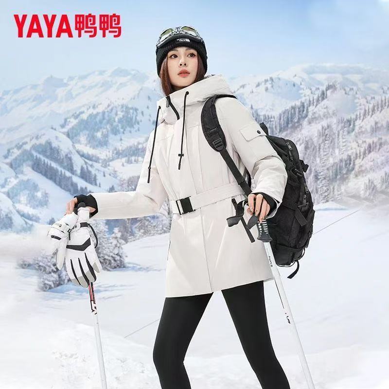 鸭鸭羽绒服 鸭鸭 女士羽绒服 冬季新款户外韩版休闲防风保暖时尚连帽防寒外套