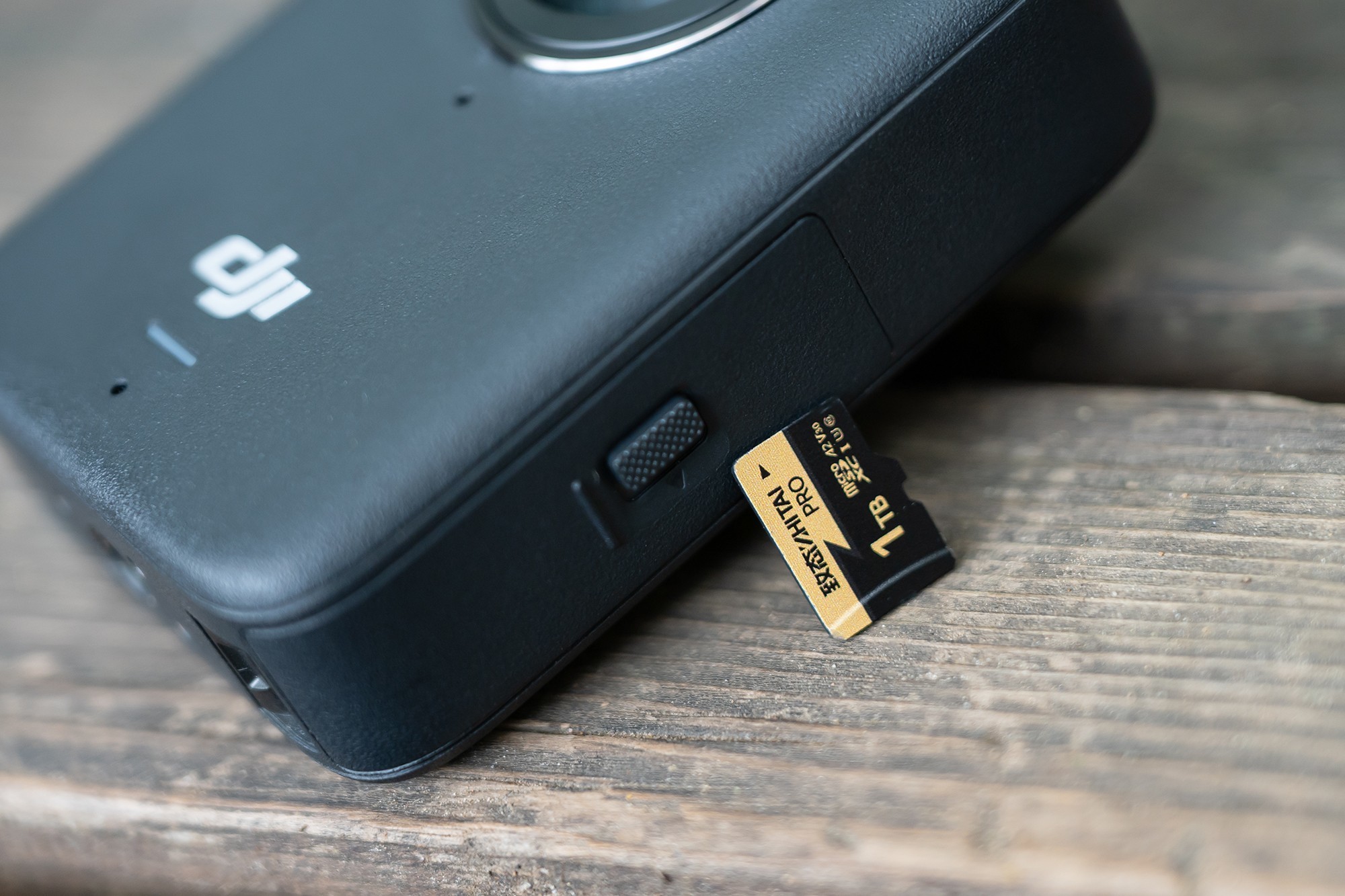 ߹Ƶѹ ̬PROרҵٴ洢Osmo 360ȫ