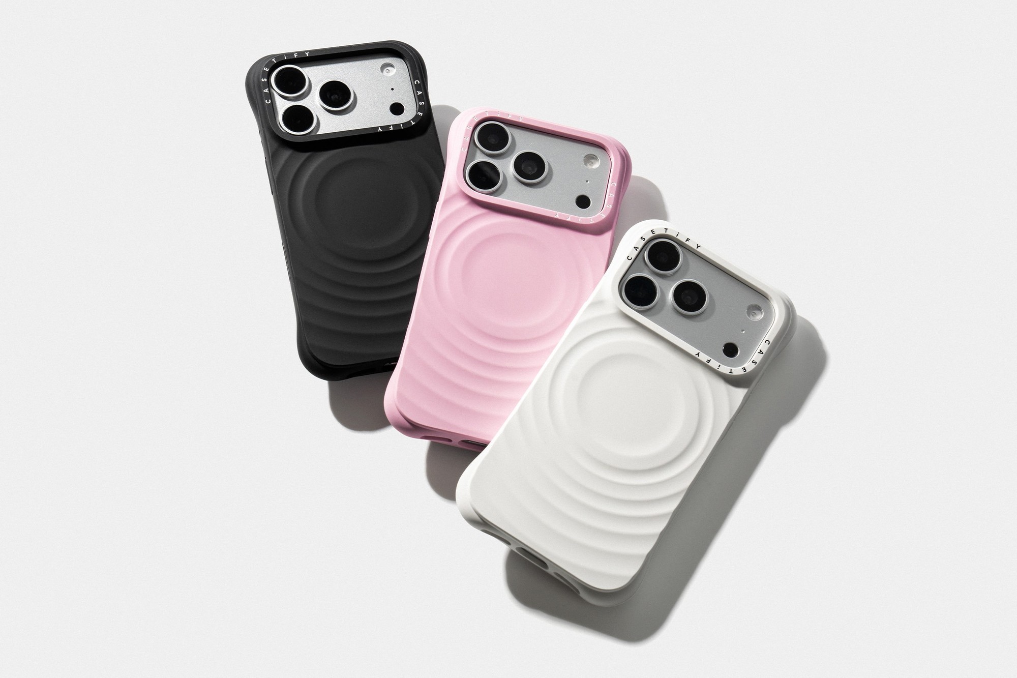 CASETiFY �ֻ�����ƻ���������ȫ�� iPhone 18 ϵ�С��͡��Գ�ɫ