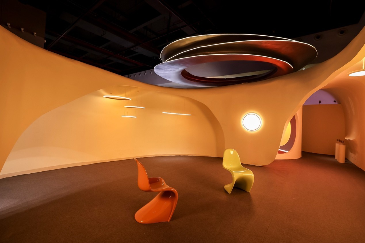 光越宇宙欧普照明携高端设计品牌OLL闪耀广州设计周