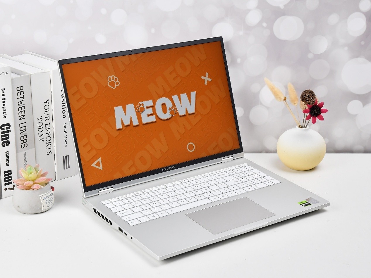 ���Ԫ���ձ���ս���컨�� COLORFIRE MEOW �ٱ�R16 Ultra����