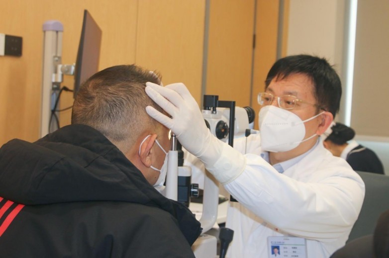 打破遗传“宿命”，共防青光眼盲：爱尔眼科为家庭筑牢眼健康防线