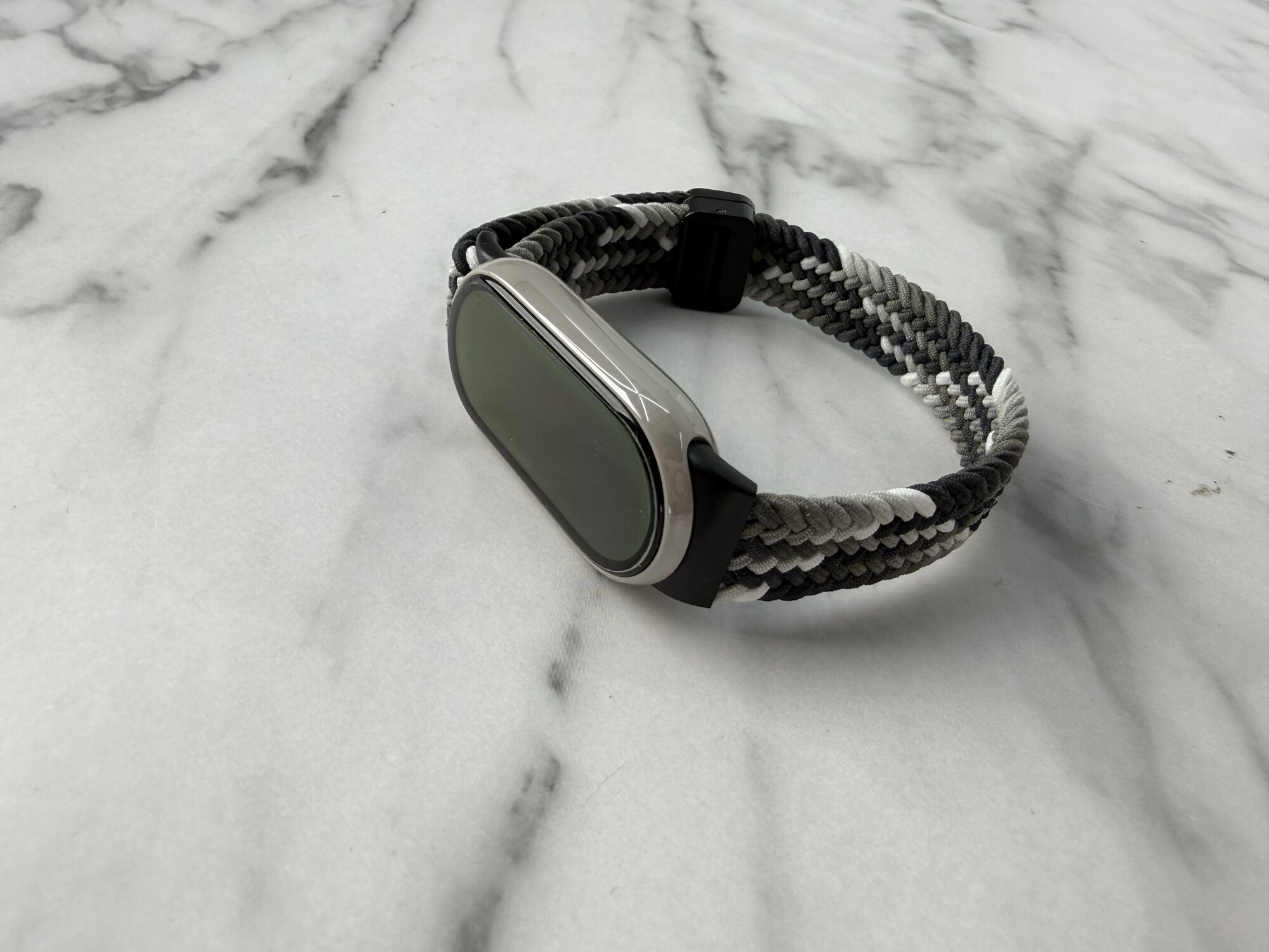 小米手环10陶瓷版评测:价格是手表零头,真能行?