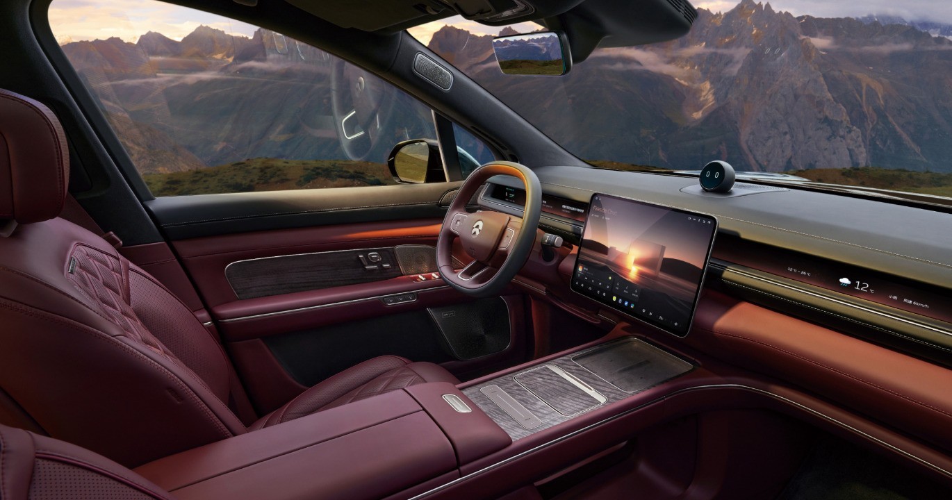 GG100 2025年度高端旗舰车型:蔚来ES8