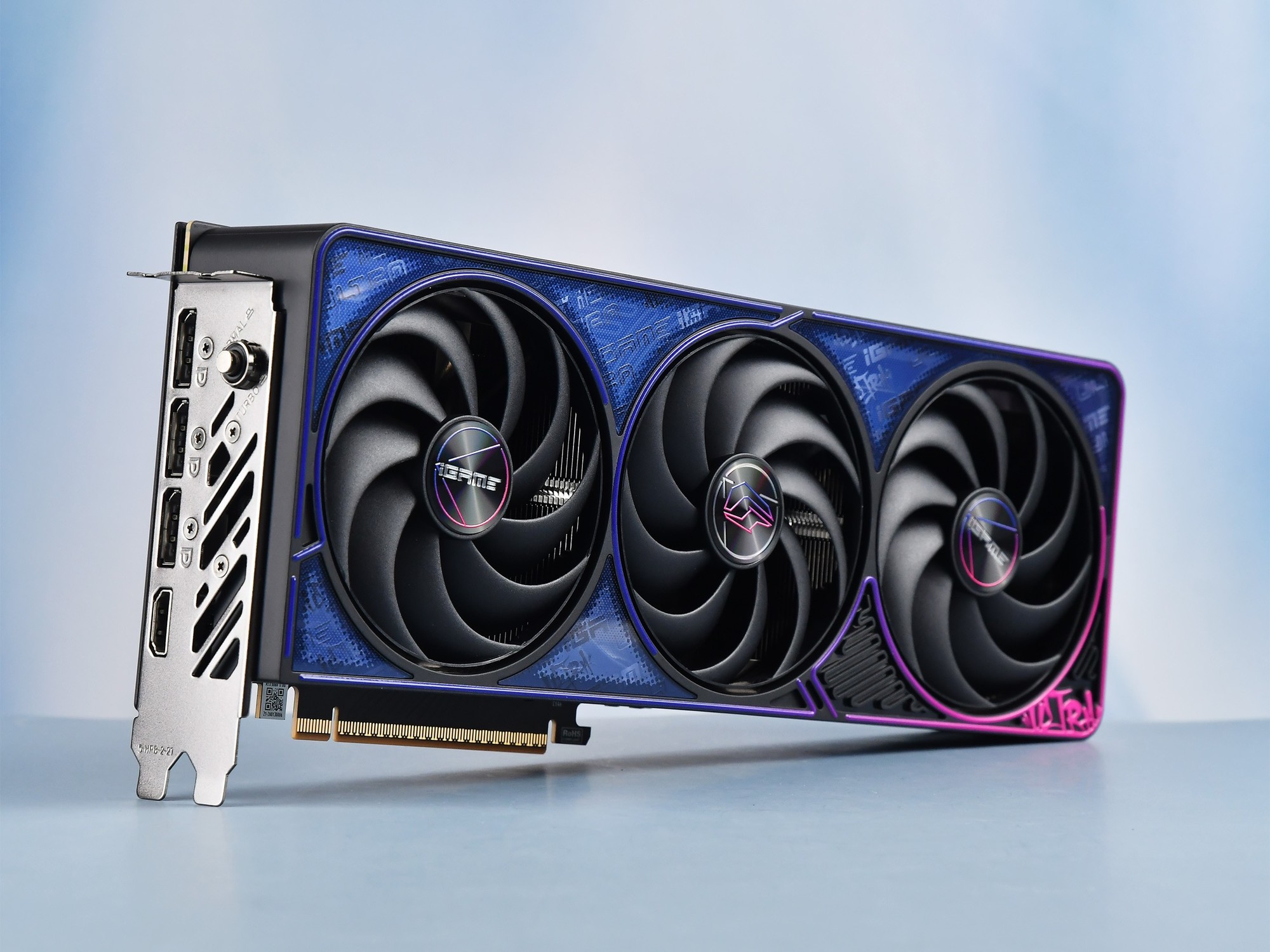 iGame GeForce RTX 5060 Ti Ultra OC 8GB显卡评测 DLSS 4破局2K体验