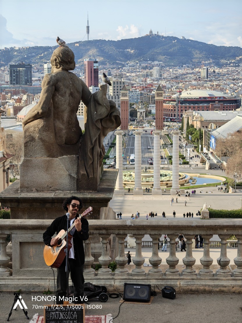 荣耀Magic V6评测:折叠大满贯轻薄破纪录