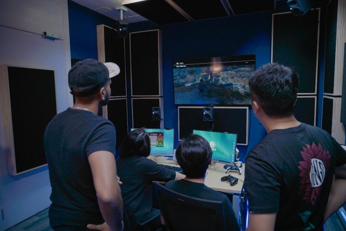 �����¼��²���ŵ����¼����������䣺������Ϸ�����ĳ���ʽ����